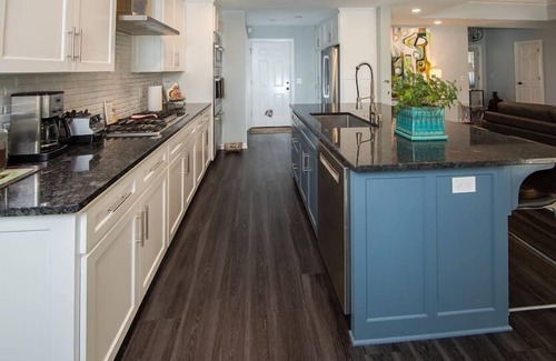 Bentonville - Fayetteville House | Niagara Retreat in the Heart of NWA