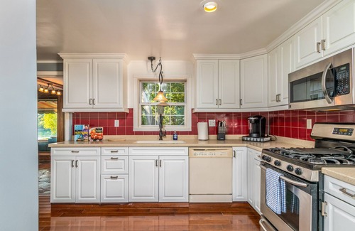 Niagara Falls - Western New York House | Niagara River Escape in Lewiston + Free Parking