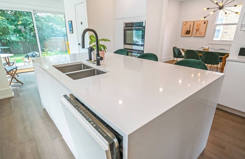 Downtown House | Niagara Wine Country Home