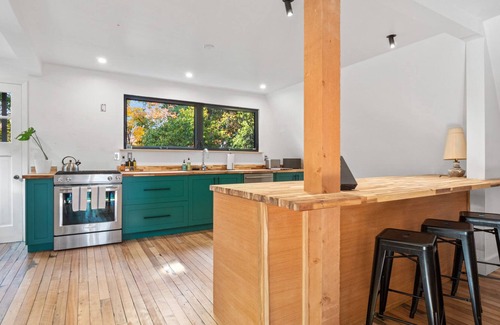 Beamsville House | Niagara Wine Country A-Frame