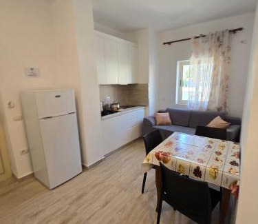 Orikum Apartment | Nian Apartments