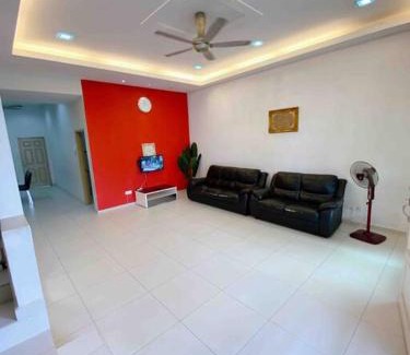 Krubong House | Niana Homestay Melaka -near town