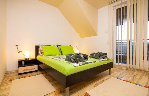 Plovdiv Center Apartment | Nice 1BD Apartment next to Medical University by Flat Mаnager