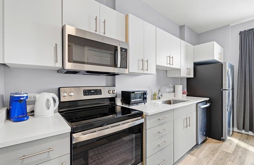 Everett Apartment | Nice 1BR Near Encore Boston 7375