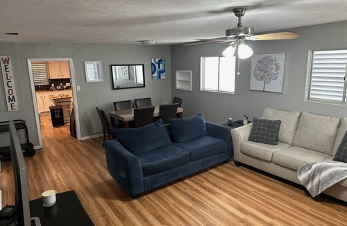 Del Mar House | Nice 2 Bd Home w/Efficiency near Downtown Corpus