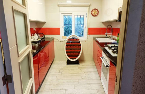 Lliria Villa | nice 2 bedrooms countryhouse. private swimmingpool music town forest park river