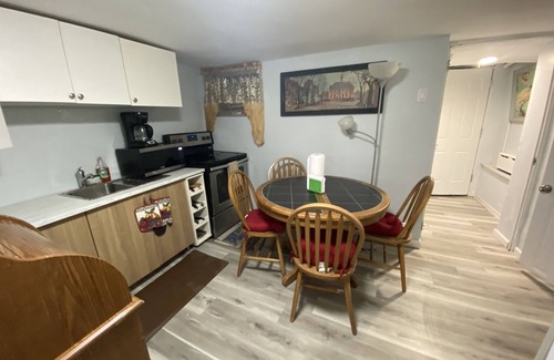 West New York House | Nice 2bedroom Apt With Patio Included to