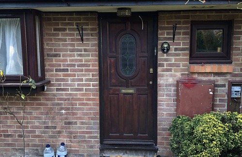 Slough House | Nice 3-Bed House in Farnham Royal Slough