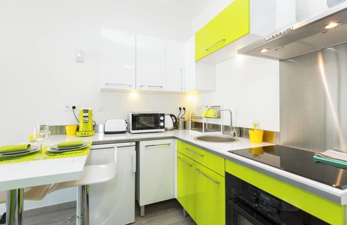 Avignon Apartment | Nice air-conditioned studio of 27 m2 with veranda and balcony in Avignon
