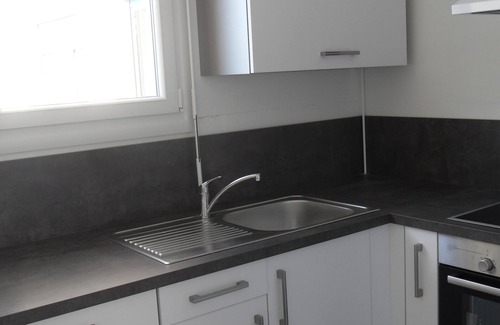Quartier des Eaux-Claires Apartment | Nice air-conditioned T2 with garage - Vallier Catania