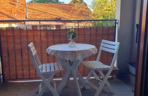 Caronno Pertusella Apartment | Nice and comfortable apartment with enclosed garage, close to Milan and Varese.