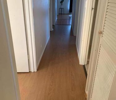 Cranbourne House | Nice and Cozy living Homestay