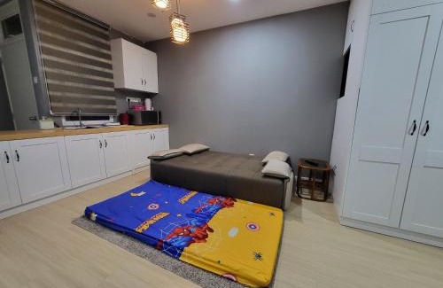 Kampar Apartment | NICE and COZY studio apartment with gym and pool.