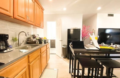 Queens Apartment | Nice and Cozy studio in Long Island City. Comfortable and close to Manhattan