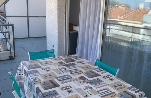 Mediterranee Apartment | Nice and large T3 fully air-conditioned, right in the center, 80 m from the beach