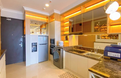 Bendungan Hilir Apartment | Nice And Restful 2Br At Sudirman Suites Apartment