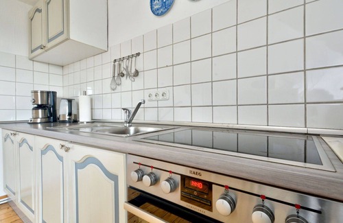 Schwalenberg Apartment | Nice apartment for 4 guests with WIFI, TV, terrace and parking