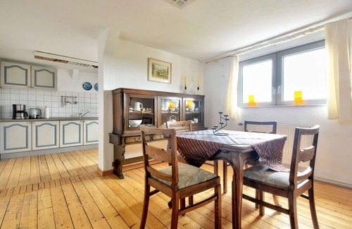 Schwalenberg Apartment | Nice apartment for 4 guests with WIFI, TV, terrace and parking