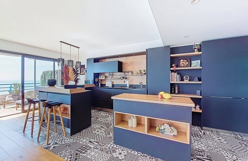 Alpes-Maritimes Apartment | Nice apartment for 4 guests with WIFI, A/C, TV, terrace and panoramic view