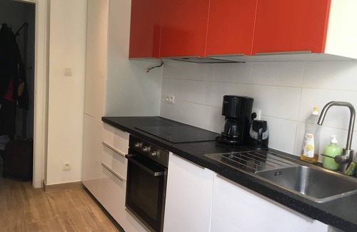 Dailly Apartment | Nice apartment with backyard close to city center