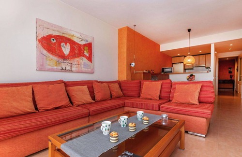 Mas Pinell Apartment | Nice apartment for 4 people with WIFI, A/C, pool, TV and patio