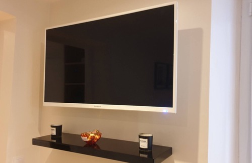 Cormeilles-en-Parisis Apartment | Nice apartment, near Paris, in the historic center of Cormeilles.