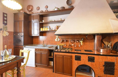 Sestri Ponente Apartment | Nice apartment in Genova Sestri Ponente