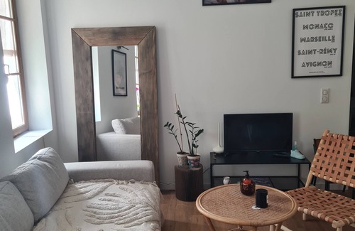 Pernes-les-Fontaines Apartment | Nice apartment in Pernes Les Fontaines