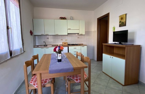 Mazzanta Apartment | Nice apartment for 4 guests with TV, patio and parking