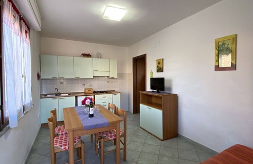 Mazzanta Apartment | Nice apartment for 4 guests with TV, patio and parking