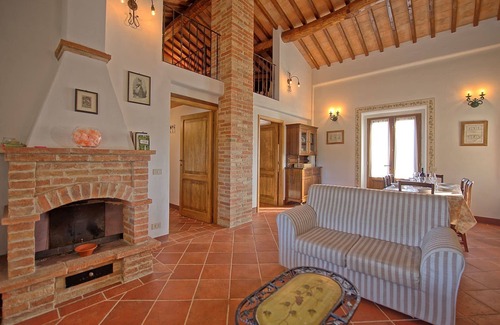 Monteroni d'Arbia Apartment | Nice apartment for 6 guests with pool, WIFI, patio, panoramic view and parking, close to Siena