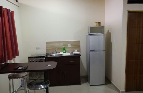 Villa Bonita Apartment | Nice apartment 5 minutes from Juan Santamaría airport. Safe zone.