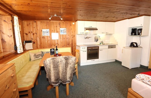 Bruck am Ziller Apartment | Nice apartment in typical Tyrolean style