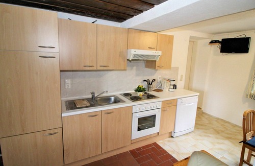 Muhldorf Apartment | Nice apartment for 7 guests with WIFI, TV, terrace, panoramic view and parking