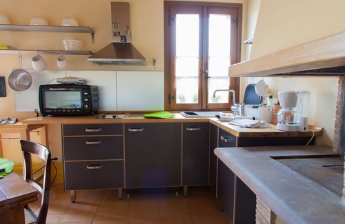 Fossombrone Other | Nice apartment for 3 guests with pool, A/C, WIFI, TV, pets allowed and parking