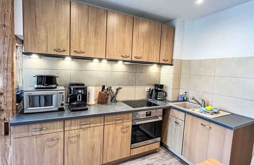 Zella-Mehlis Apartment | Nice apartment for 4 guests with WIFI, TV, pets allowed and parking