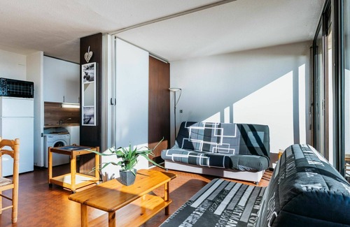 Saint-Hippolyte Apartment | Nice apartment for 4 guests with pool, WIFI, TV and terrace