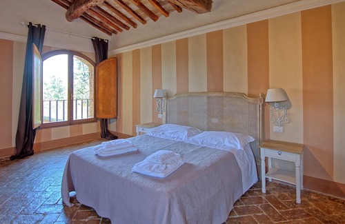 Montespertoli Other | Nice apartment for 2 guests with WIFI, A/C, pool, panoramic view and parking