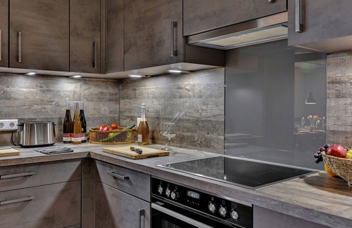 Bramstedtlund Apartment | Nice apartment for 10 people with WIFI, TV, terrace, pets allowed, panoramic view and parking