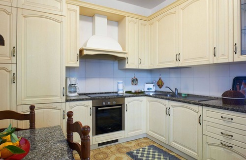 Stazzona Apartment | Nice apartment for 12 guests with WIFI, TV, terrace and parking