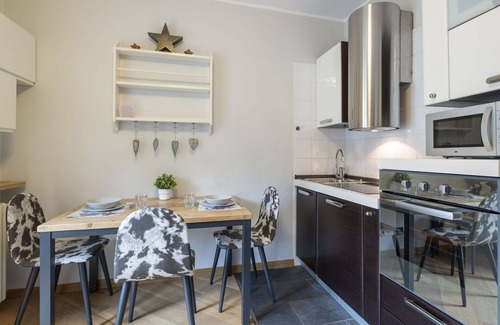 Madesimo Apartment | Nice apartment for 2 guests with WIFI, TV, balcony and parking
