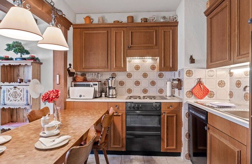 Parpan Apartment | Nice apartment for 3 guests with TV and balcony