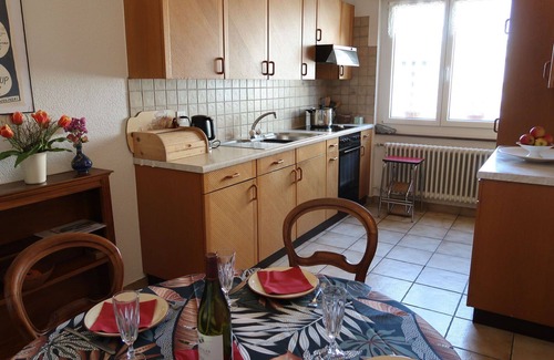 Fribourg Apartment | Nice apartment for 4 people with WIFI, TV, patio and parking