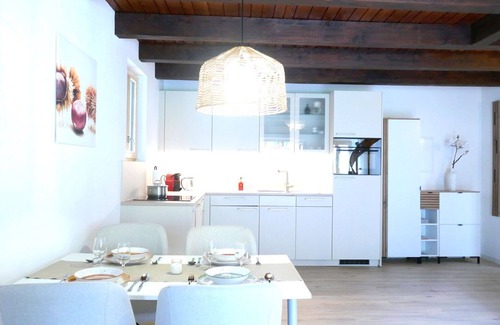 Roveredo Apartment | Nice apartment for 4 guests with terrace and panoramic view