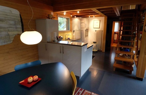 Zweisimmen Apartment | Nice apartment for 4 people with WIFI, balcony and pets allowed