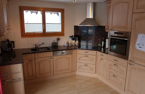 Riom-Parsonz Apartment | Nice apartment for 4 guests with WIFI, TV, terrace, pets allowed, panoramic view and parking