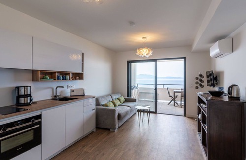 Cargese Apartment | Nice apartment for 4 guests with WIFI, A/C, patio and parking