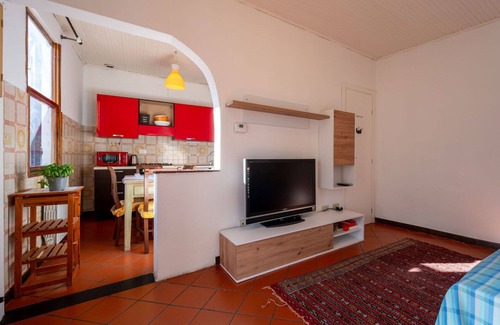 Oneglia Apartment | Nice apartment for 4 guests with WIFI, TV, terrace and parking