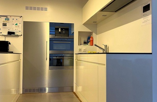 Spiez Apartment | Nice apartment for 4 guests with WIFI, TV, balcony and pets allowed
