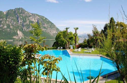 Bigogno Apartment | Nice apartment for 4 people with pool, WIFI, A/C, TV, panoramic view and parking